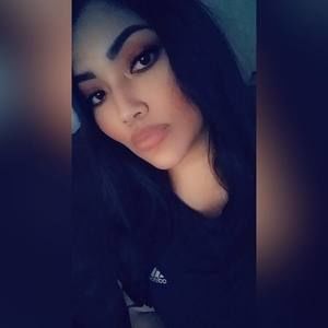 Meet your Posher, Abigail